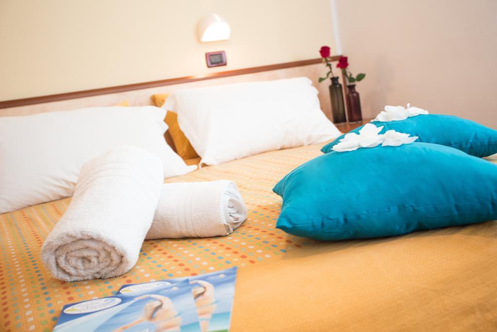 Hotel Globus Cesenatico Room photo